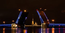 Ночной Санкт-Петербург с теплоходной экскурсией